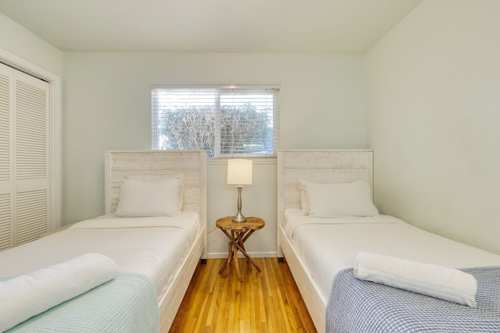 Goleta Getaway by Avantstay Private Backyard 1 5mi to the Beach