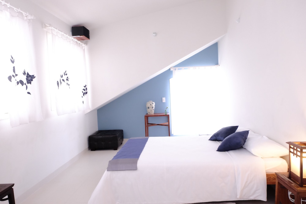 Lu Tan Residence