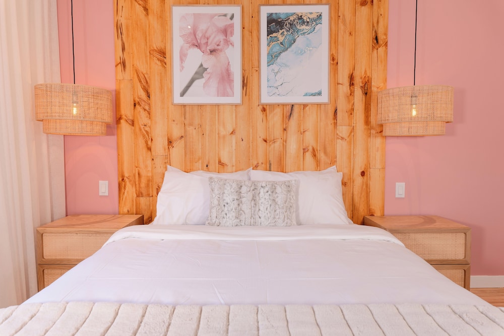 Unique Stays - 4114 St-Denis