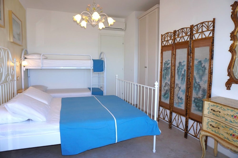 Porto Santa Margherita Beach Stay