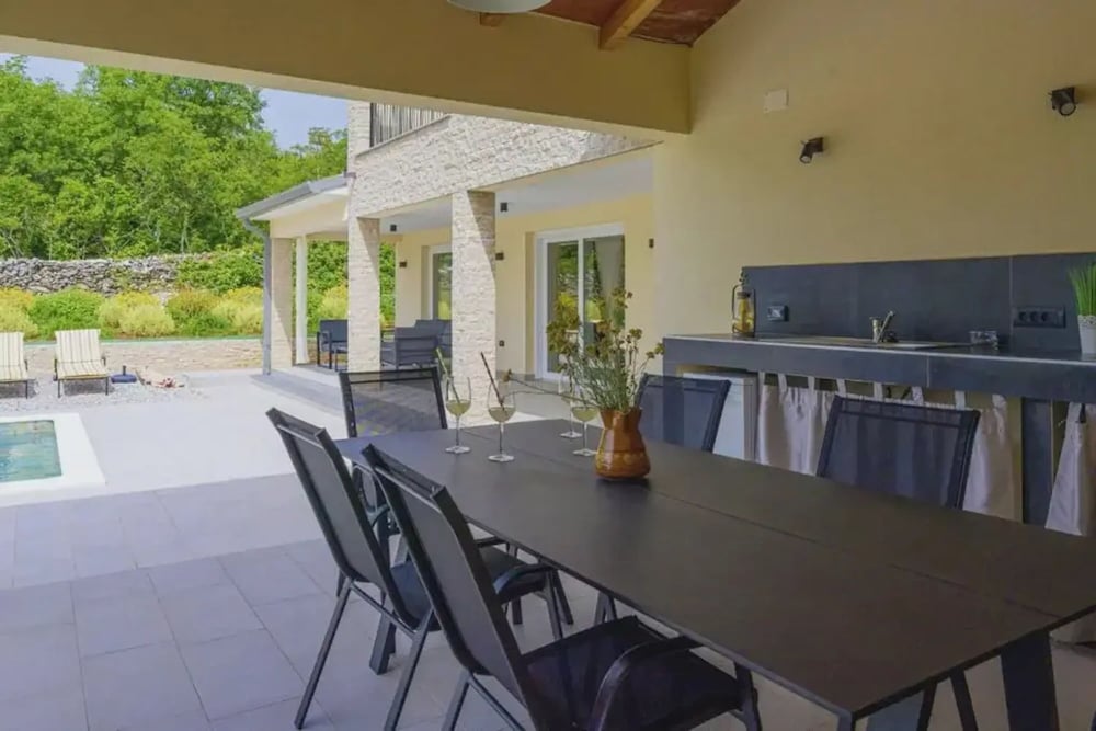 Villa Fortuna Nearby Labin - Crovillas
