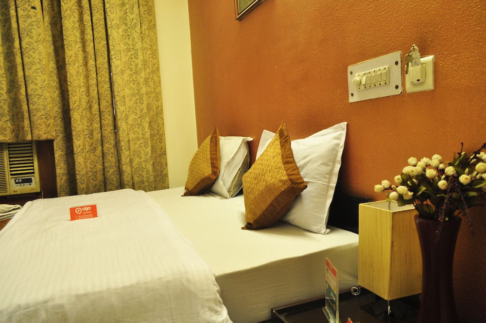 OYO 598 Hotel B K House