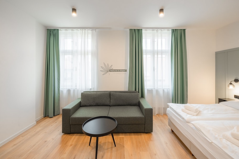 LUMA TERRA PRAGUE