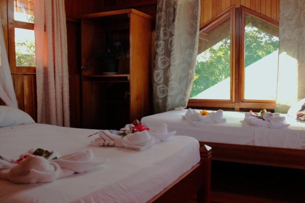 Triple Room With sea and Mountain Views Perfecto for Couples view 5