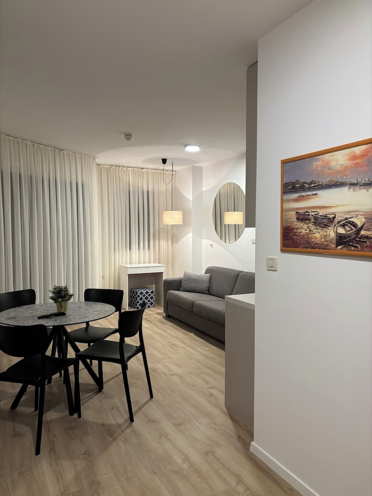 Amazing Lucija apartments-sea view