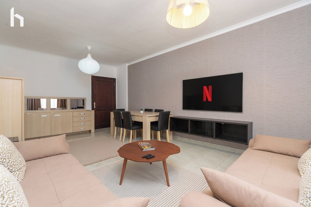 Family stay Apartment in Rehab city