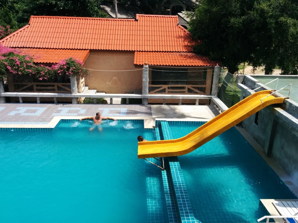 Paradise Bungalows