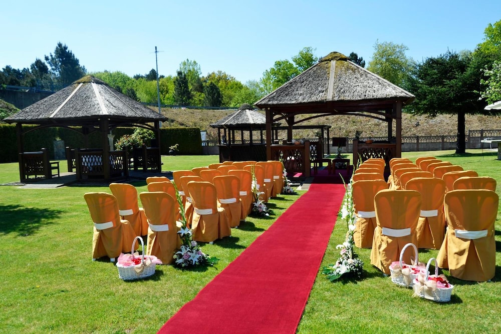 meeting & event spaces