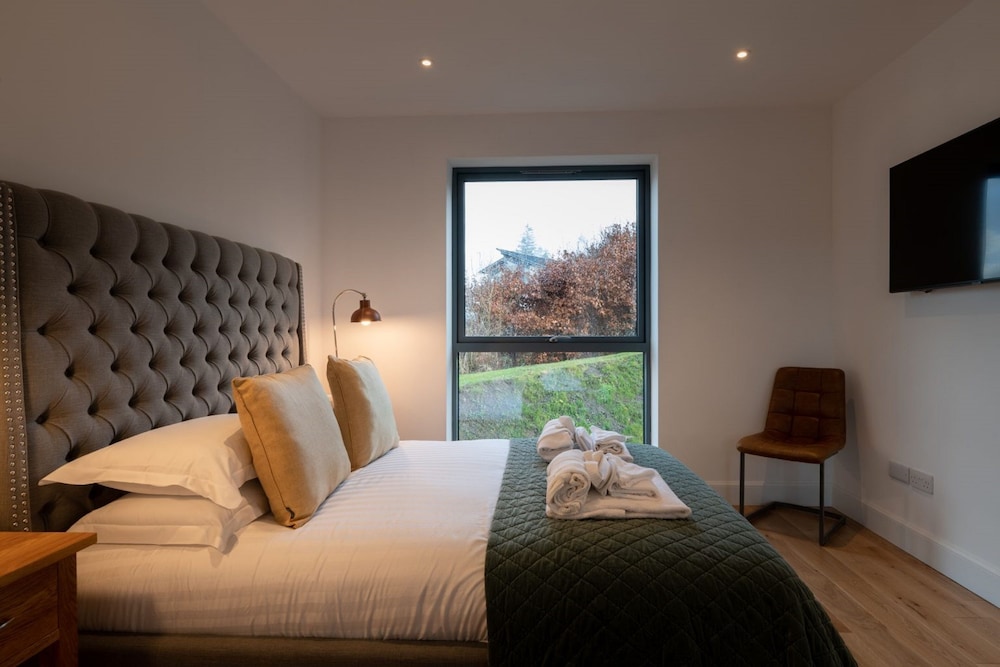 9 Loch View Luxury Loch Views view 5