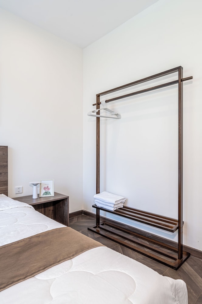 LA Nest - The Green Nest