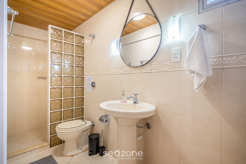 2 Bedroom Apart in the Center of Floripa Jfm0101