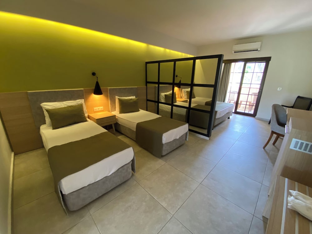 Queen's Park Resort Göynük