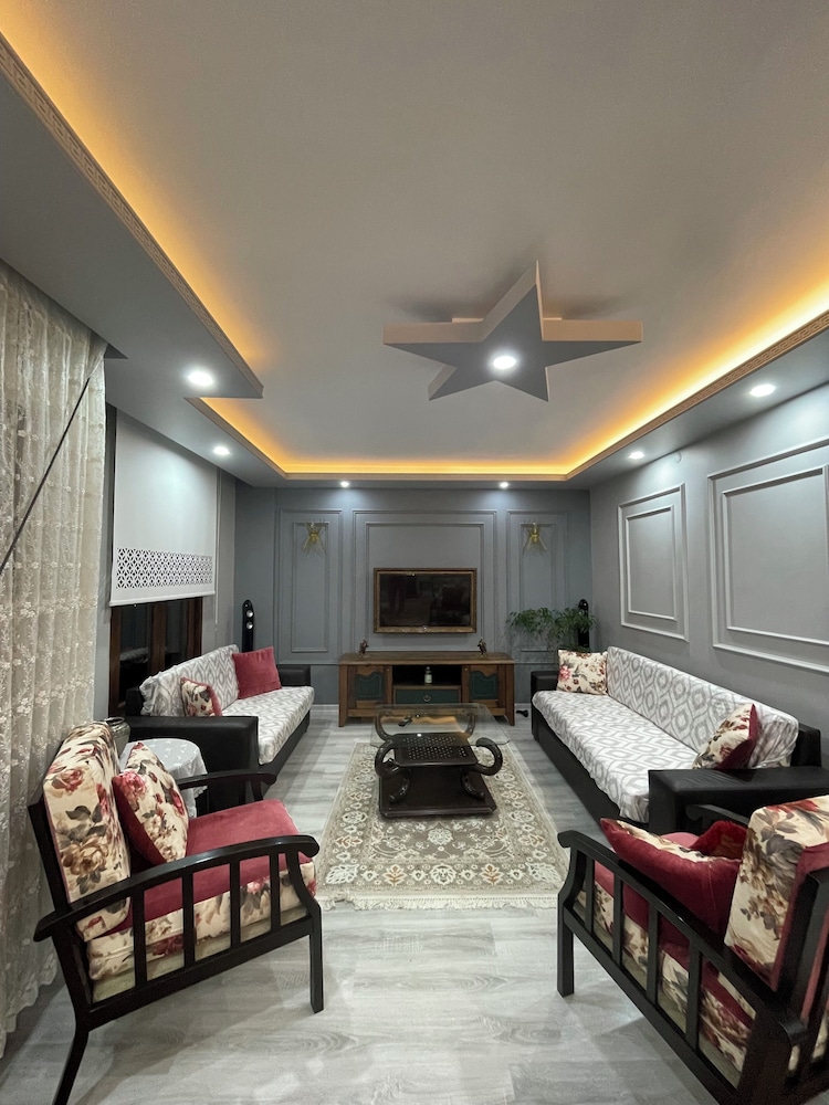 Garden House Villa