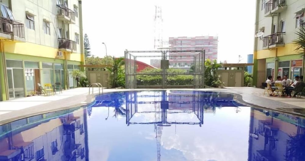 The Modern 2BR at Suites @Metro Apartment