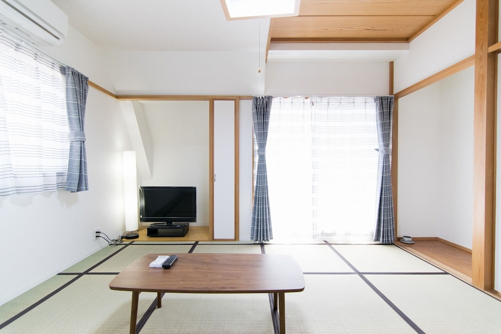 Tokyo House-4F
