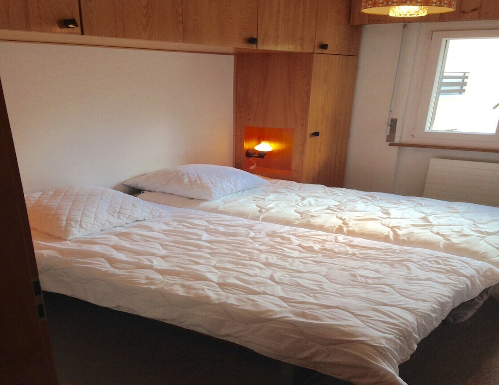 Apartment in Veysonnaz Near Ski Gondola
