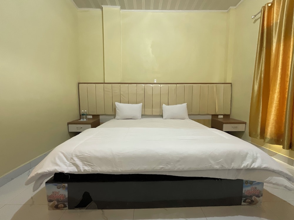 Penginapan Mafir