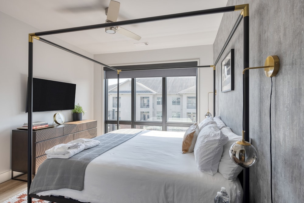 Muse at the Odyssey by Avantstay Heart of Midtown