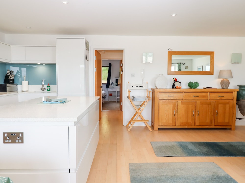 4 Burgh Island Causeway