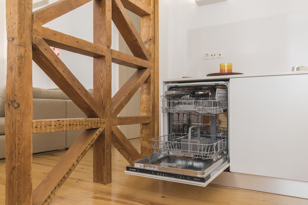 Charming Apartment in Baixa Chiado view 4