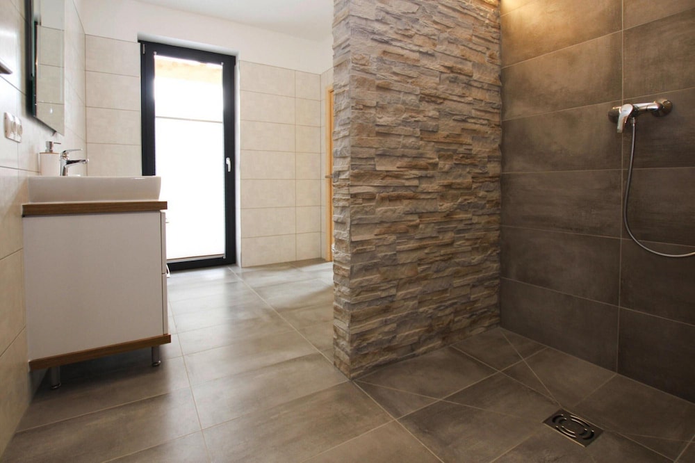 Chalet Gamsknogel mit Privatem Pool und Whirlpool