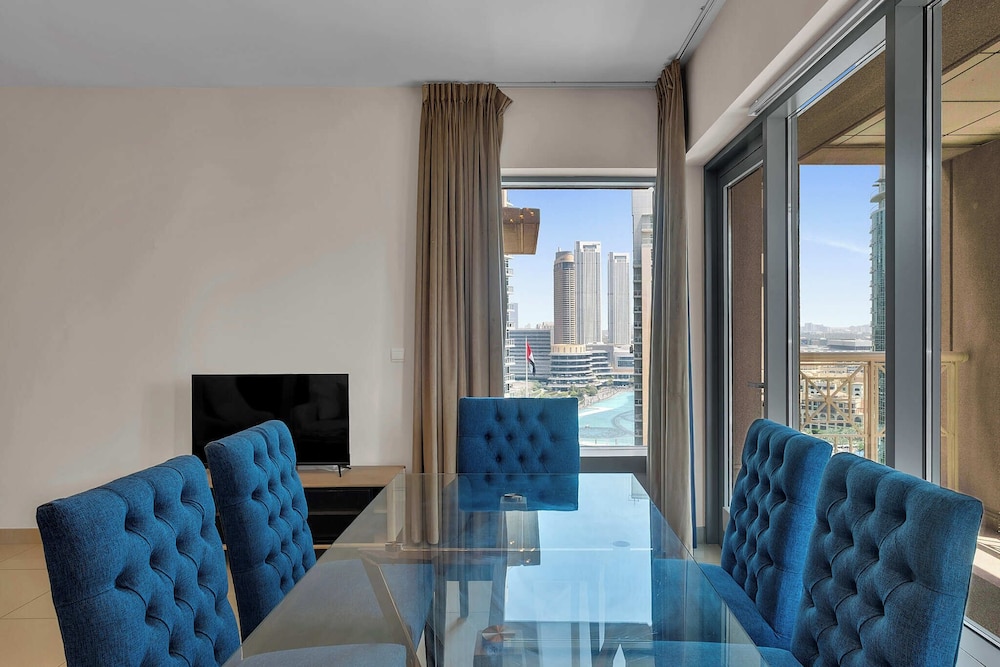 Bellavista - Elegant -2BR -Fountain View