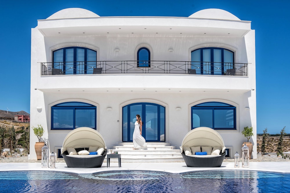 Villa Santorini, Wine Dark Sea Villas