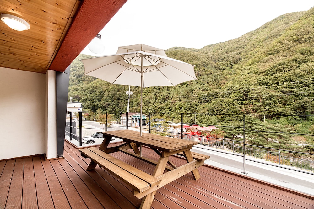 Yeoninsan Hot Spring Resort