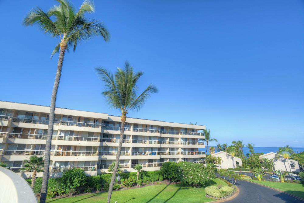 Maui Banyan A-202 by Maui Rental Group