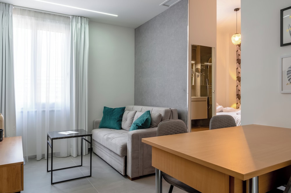 Chic Centre Suites Athens