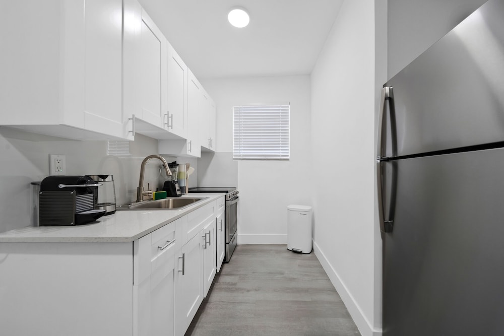 Historic 2 Bedroom Hidden Gem