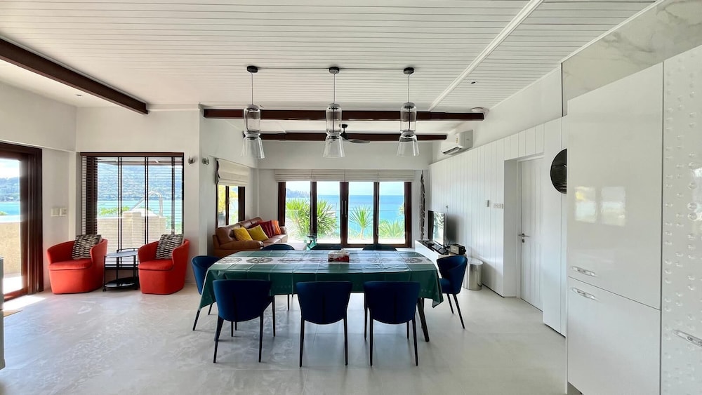Luxury Seaview 6 Bedrooms With Infinity Pool Villa, Private Gym, Superfast Wifi