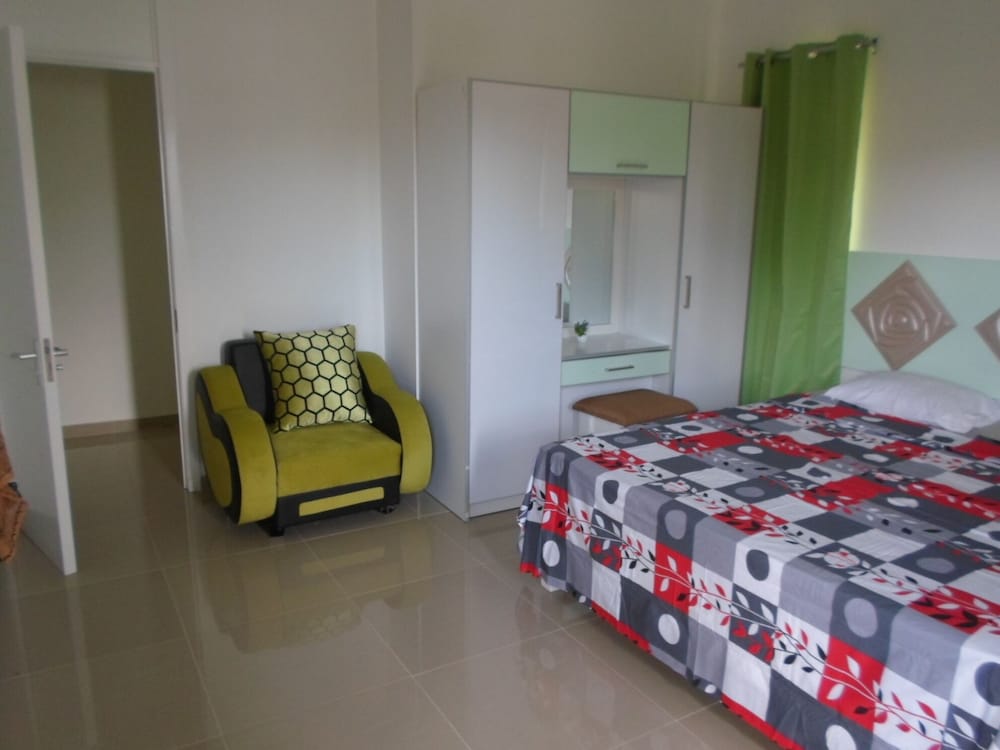 Residence La Colombe Vacation Rentals photo 2