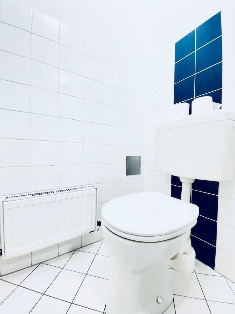 2BR Apartment Close to Stadthalle