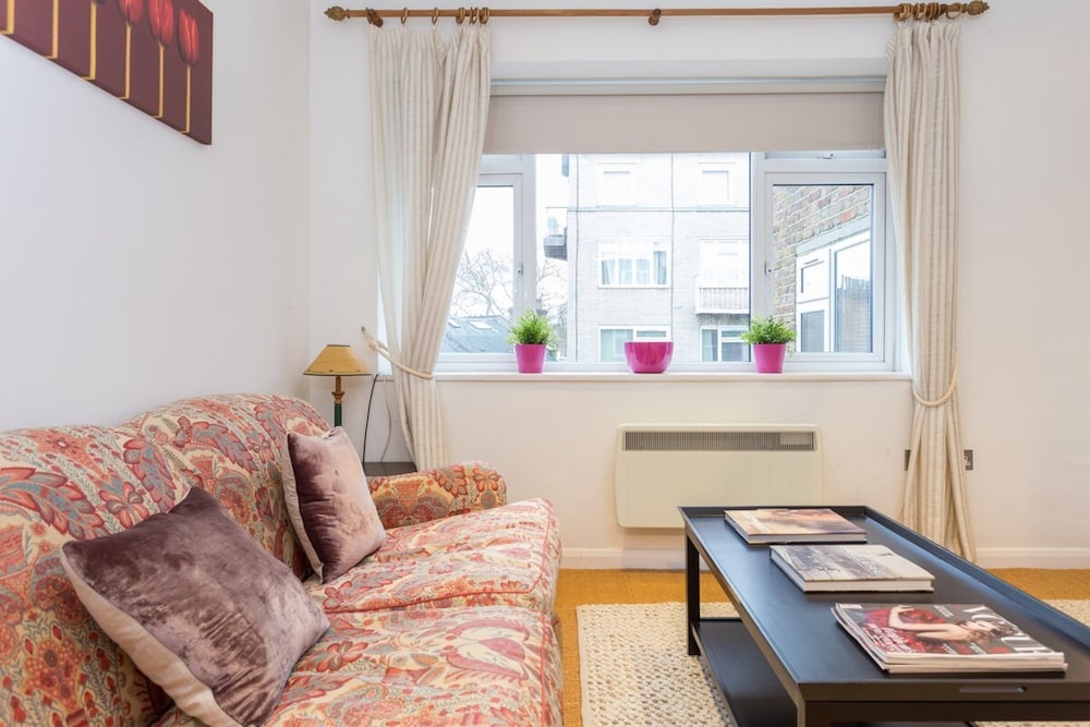 1 Bedroom Flat in South Kensington