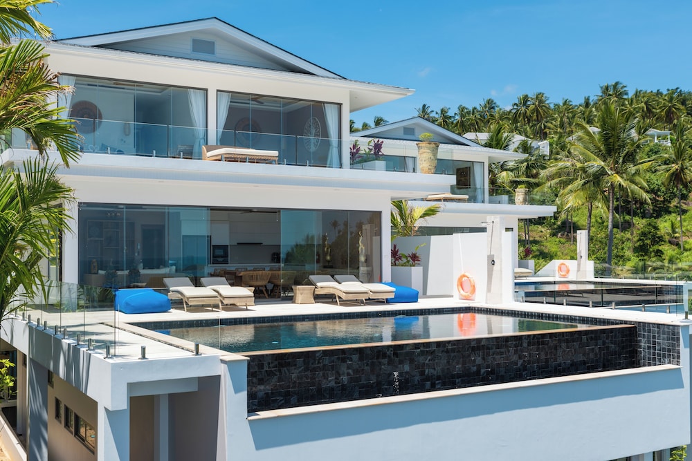 BLUE TIGER Luxury Pool Villa Koh Samui