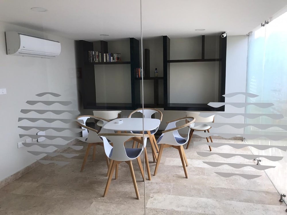 meeting & event spaces