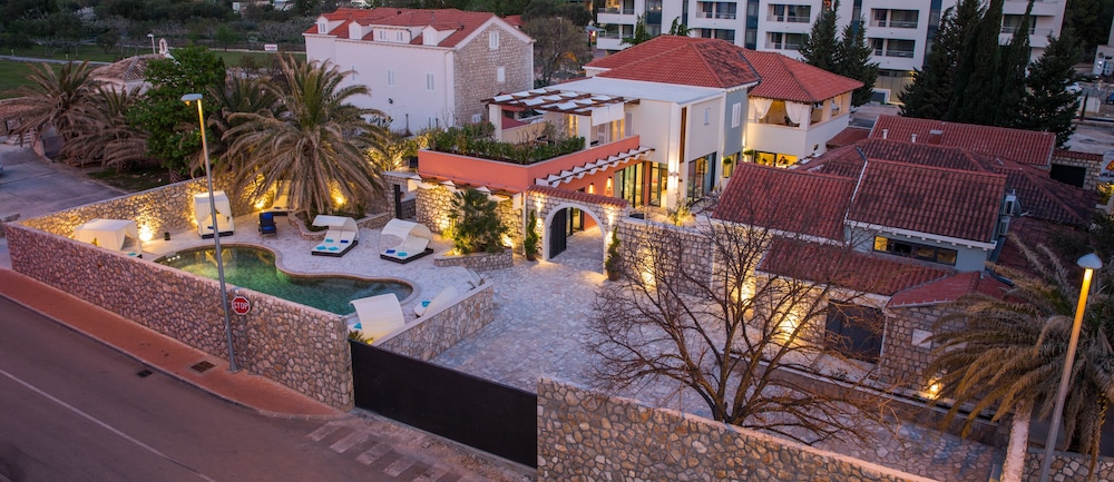 Villa Diamond