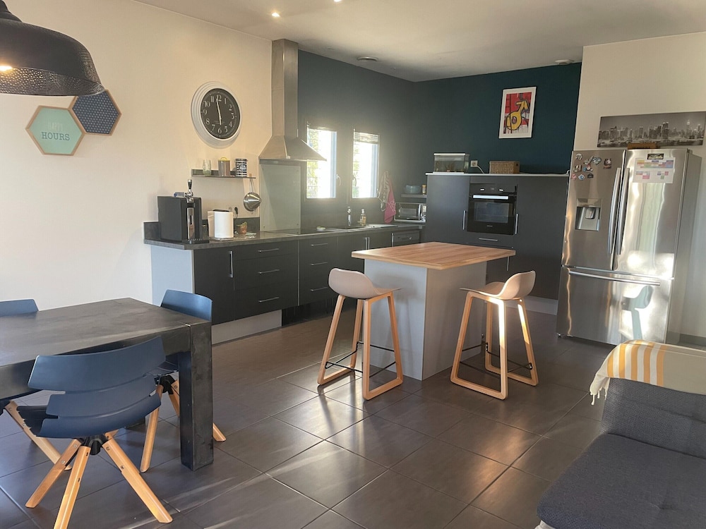 Villa in Vaison Near Roman Ruins & Pool
