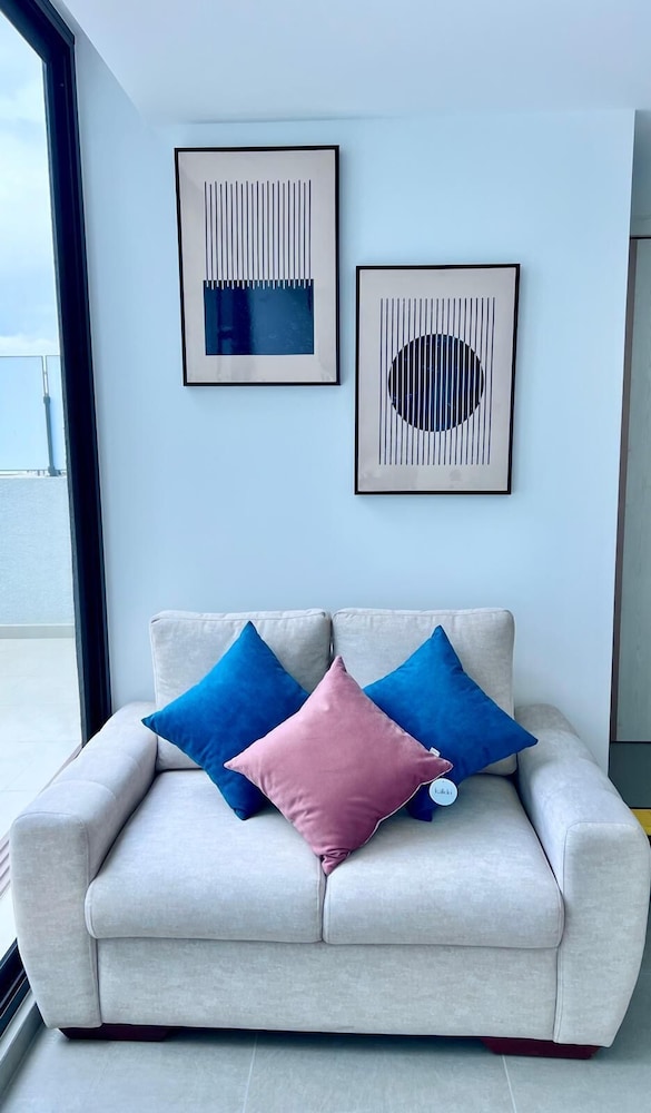 Harmony Luxury Apartments