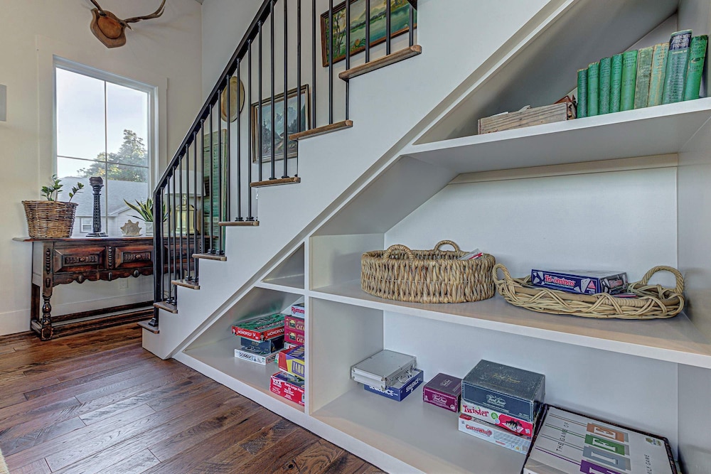 Immaculate Waterfront Home for 16 w/ Private Dock!