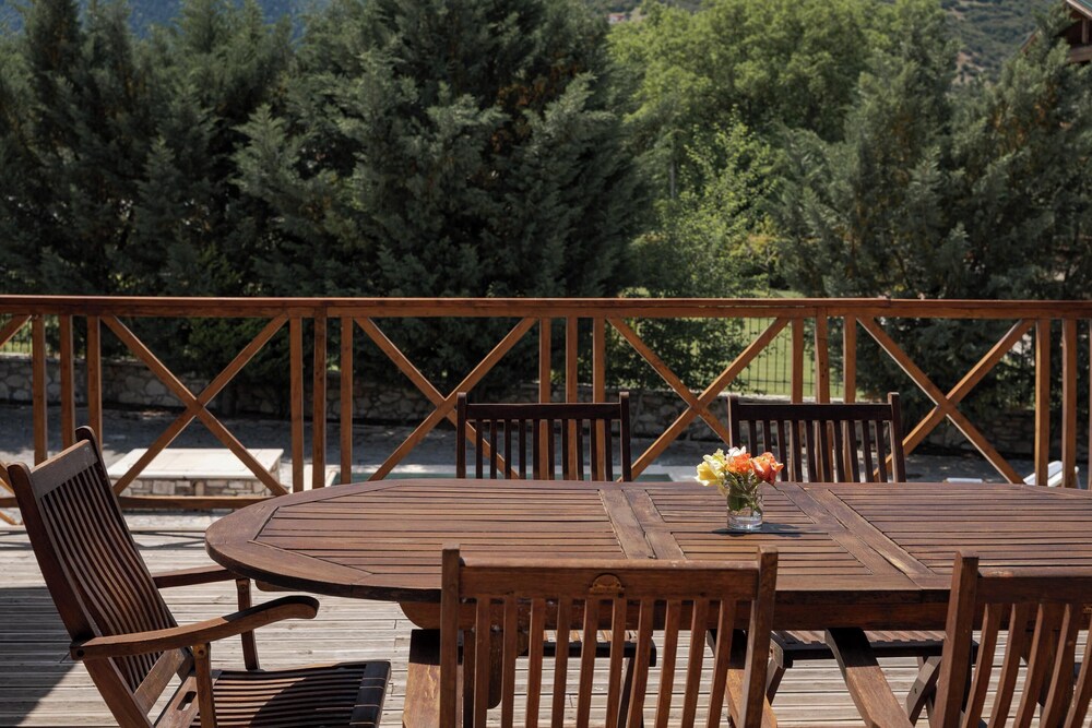 Styga Chalet