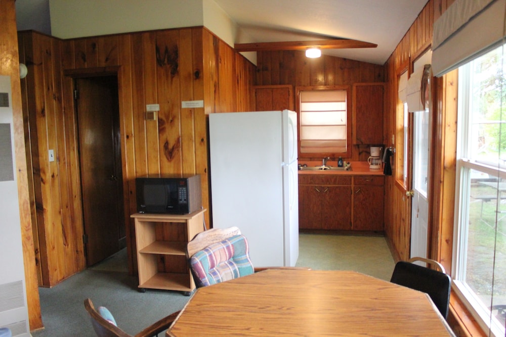 Ship's Wheel Resort view 2