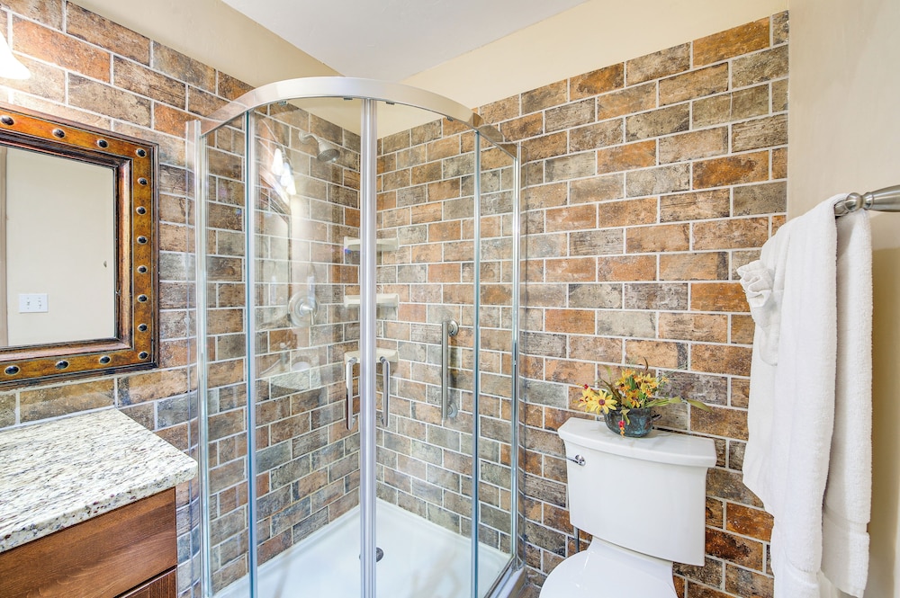 Walk to Ski Shuttle: Dtwn Frisco Gem w/ Fireplace!