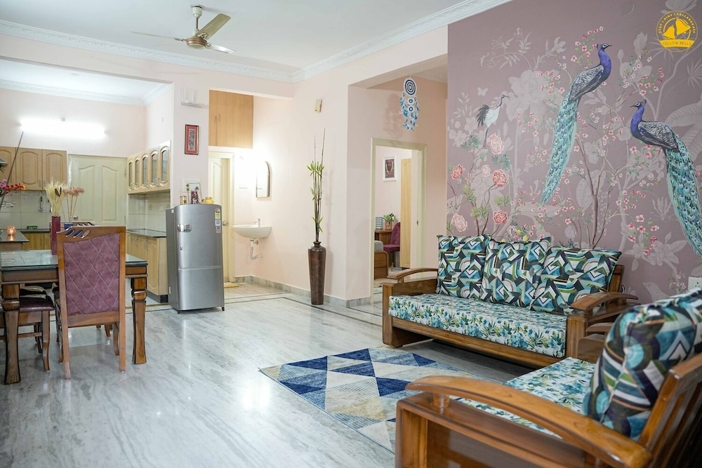 Yellow Bells Residency (Serviced Apartments)