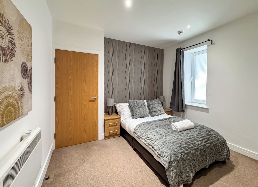 2 Bedroom Quayside Lofts