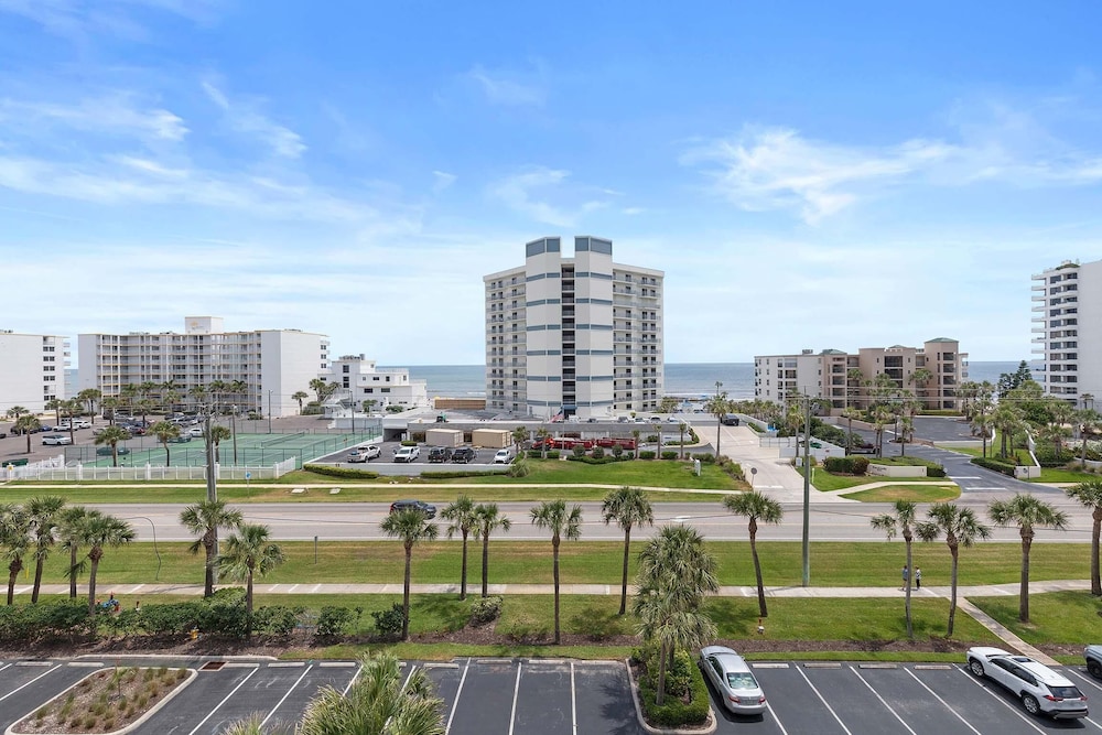 Oceanwalk 1-605