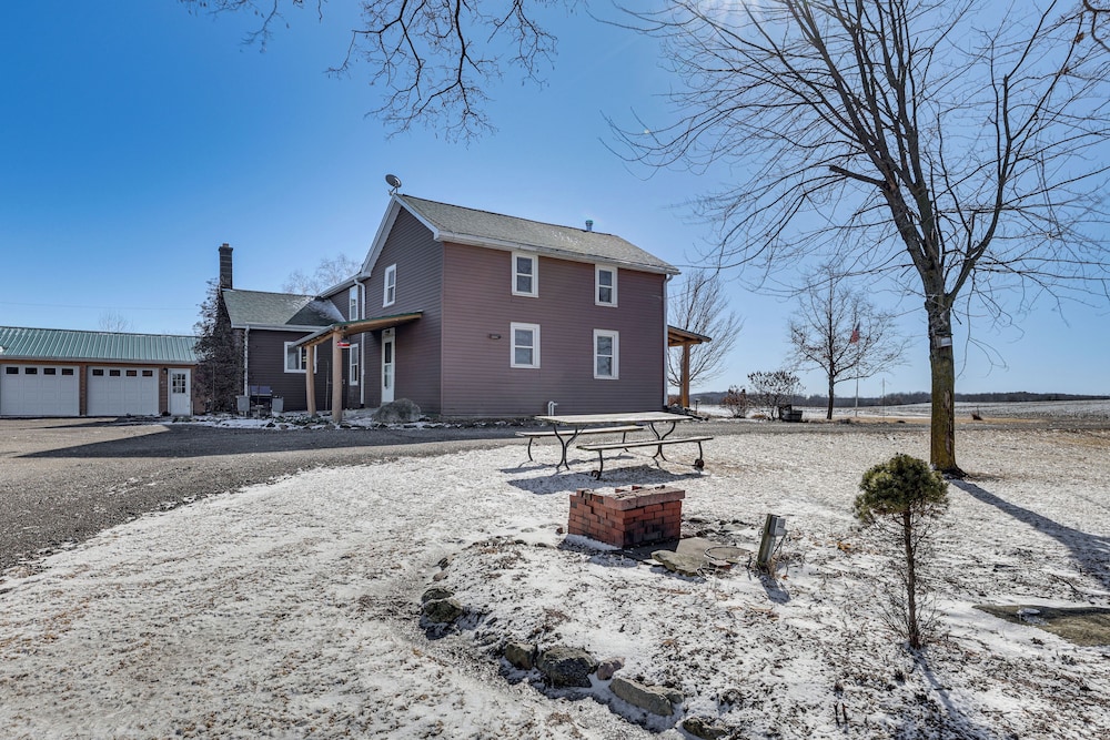 Historical Log Cabin on 80 Acres in Hartford!