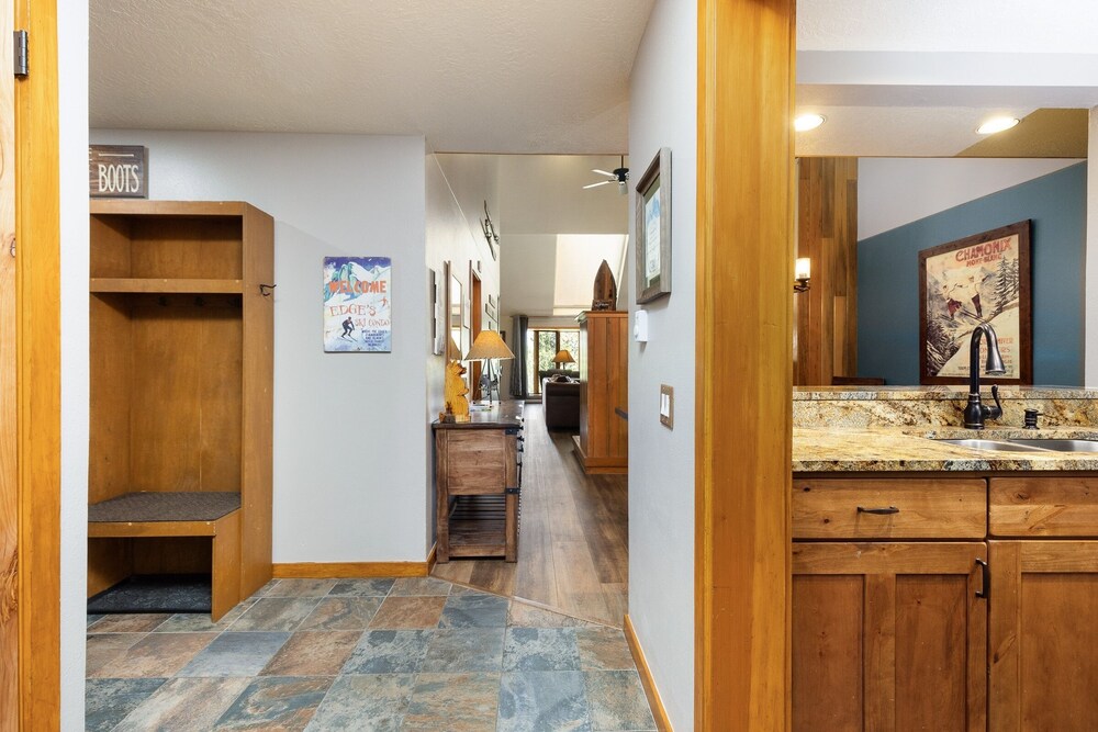 The Pines - Keystone Ski Resort CO Vacation Lodging
