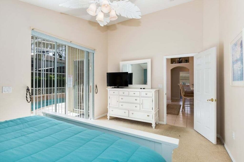 3br Pool Home In Oak Island Harbor Close To Parks 3 Bedroom Villa